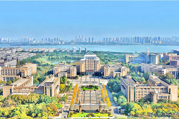 武汉科技大学